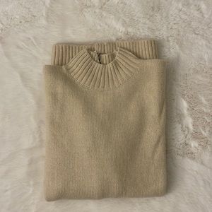 Oversized cream sweater shirt